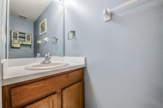 11237 LAKE LANIER DR, Riverview, FL 33569