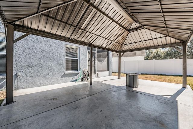 11237 LAKE LANIER DR, Riverview, FL 33569