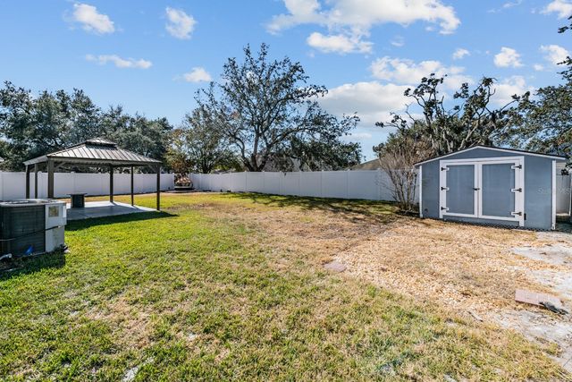 11237 LAKE LANIER DR, Riverview, FL 33569