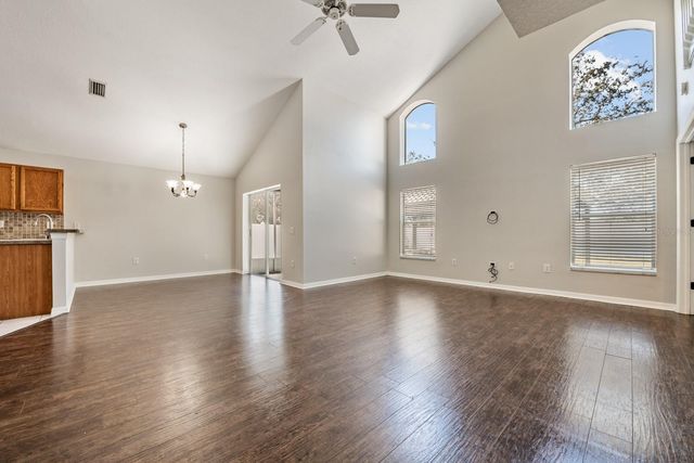 11237 LAKE LANIER DR, Riverview, FL 33569