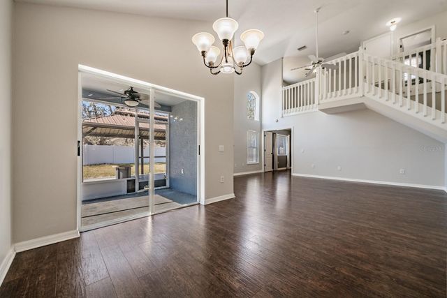 11237 LAKE LANIER DR, Riverview, FL 33569