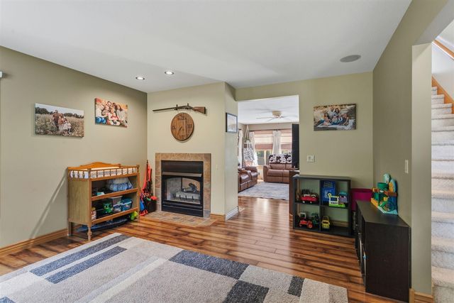 15250 Hofma Drive, Grand Haven, MI 49417