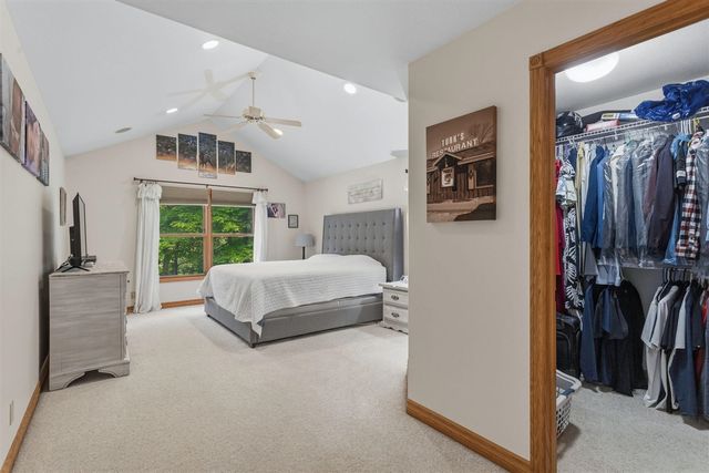 15250 Hofma Drive, Grand Haven, MI 49417