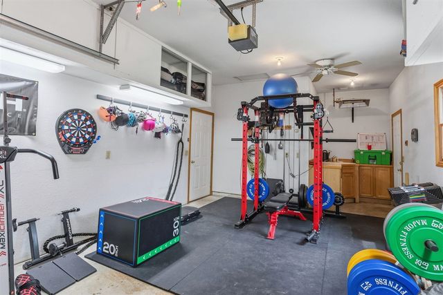 15250 Hofma Drive, Grand Haven, MI 49417
