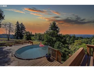 256 SIMMONS SPUR Rd, Kalama, WA 98625