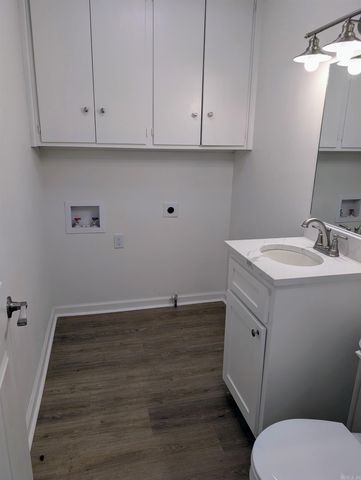 1720 E Sullenberger Avenue, Malvern, AR 72104