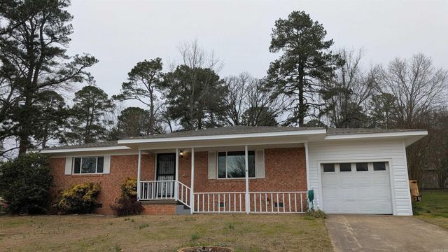 1720 E Sullenberger Avenue, Malvern, AR 72104