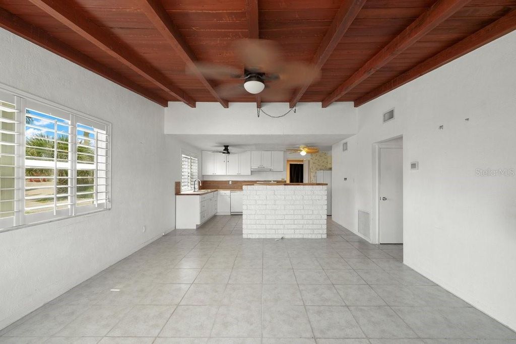 Image 3 of property listing at 3 OCEAN EDGE DRIVE, Ormond Beach, FL 32176