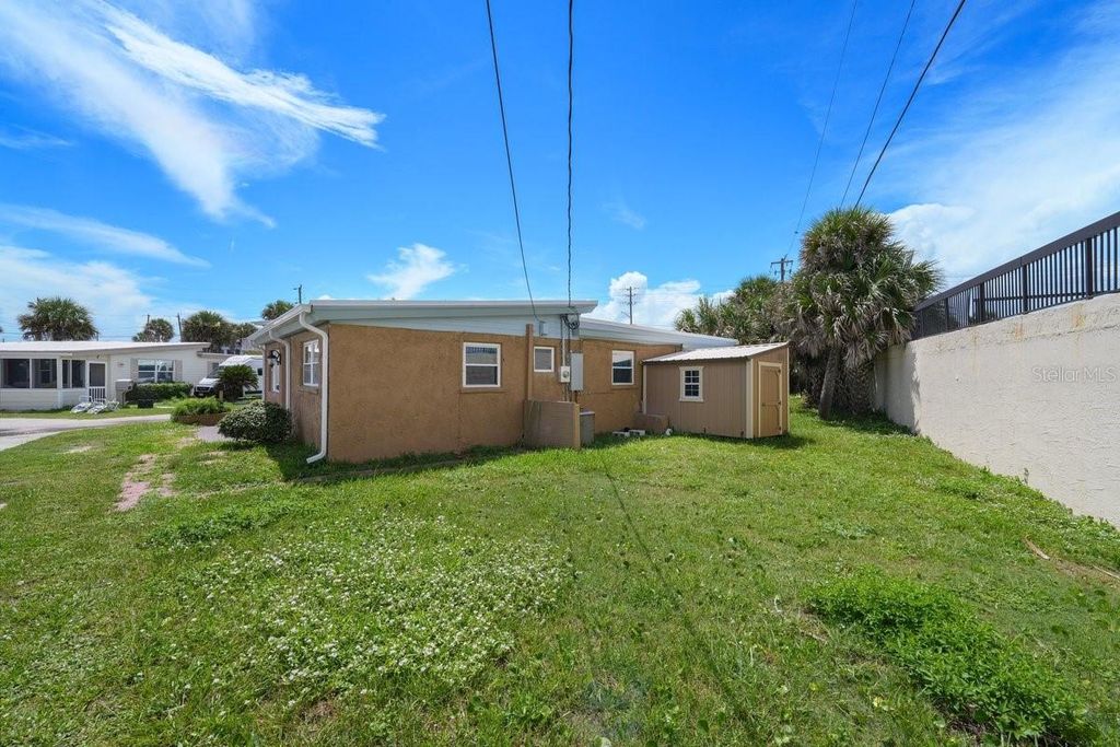Image 29 of property listing at 3 OCEAN EDGE DRIVE, Ormond Beach, FL 32176
