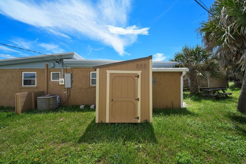 Image 30 of property listing at 3 OCEAN EDGE DRIVE, Ormond Beach, FL 32176