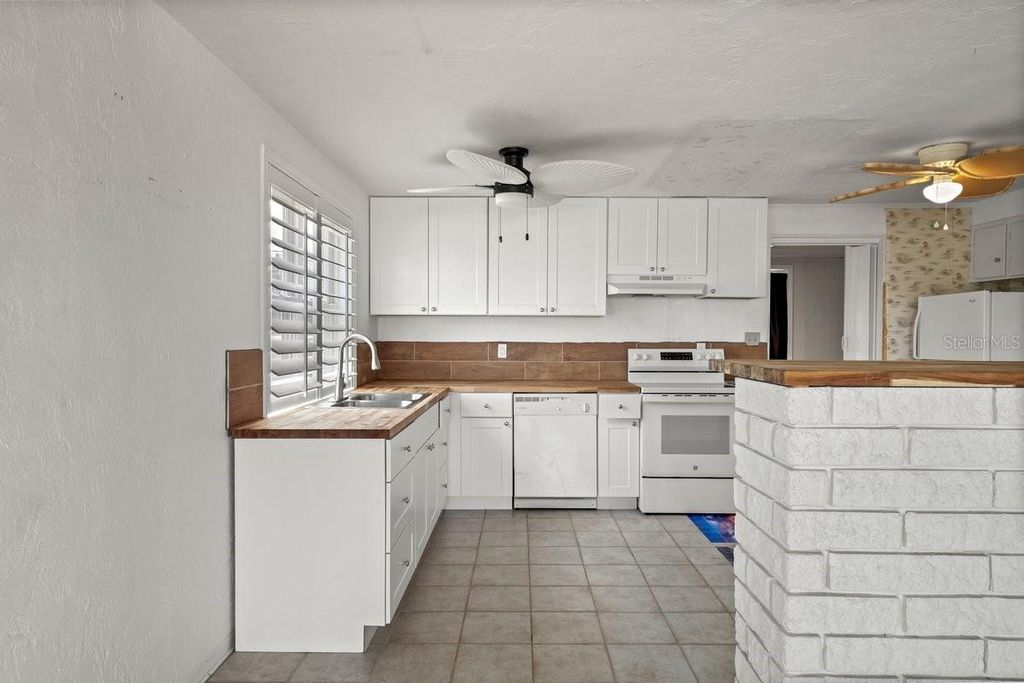 Image 4 of property listing at 3 OCEAN EDGE DRIVE, Ormond Beach, FL 32176