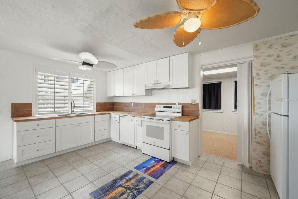 Image 10 of property listing at 3 OCEAN EDGE DRIVE, Ormond Beach, FL 32176