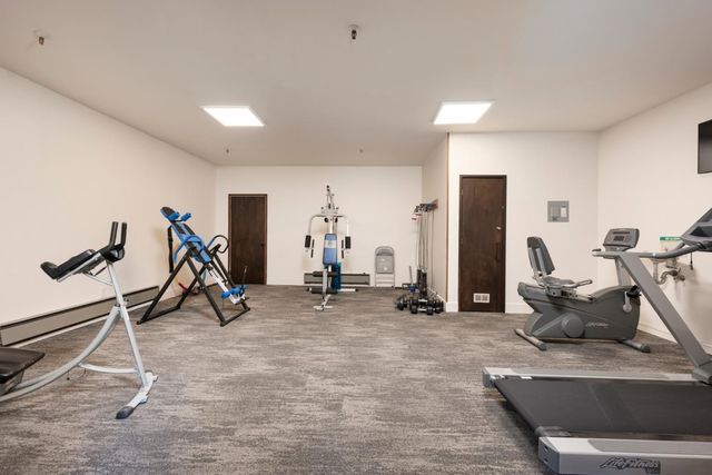 1515 Floribunda Avenue 304, Burlingame, CA 94010