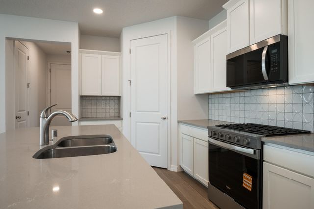 2012 Dekooning Avenue SE, Albuquerque, NM 87106