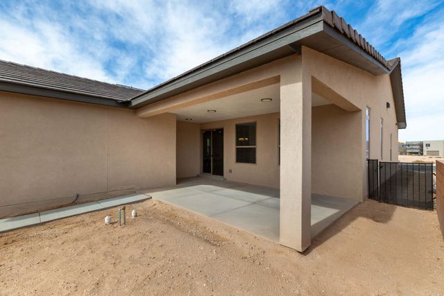 2012 Dekooning Avenue SE, Albuquerque, NM 87106