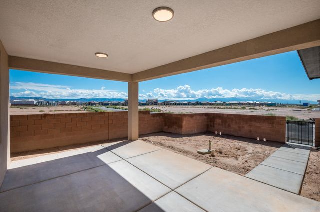 2012 Dekooning Avenue SE, Albuquerque, NM 87106