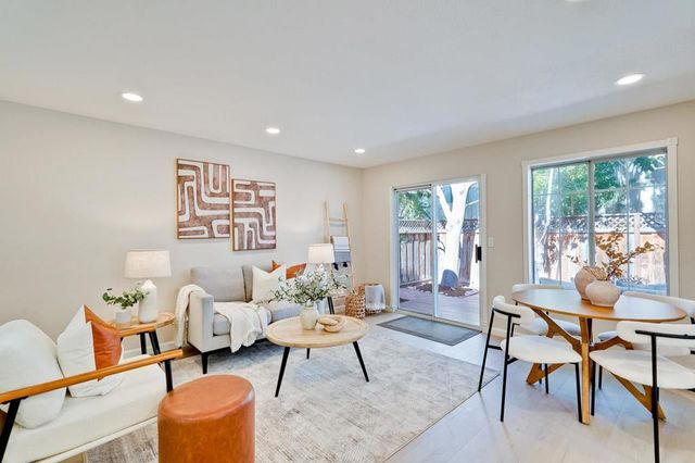 2112 Windrose Place, Mountain View, CA 94043