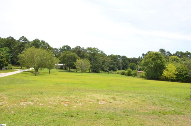 737 Brockman Mcclimon Road, Greer, SC 29651
