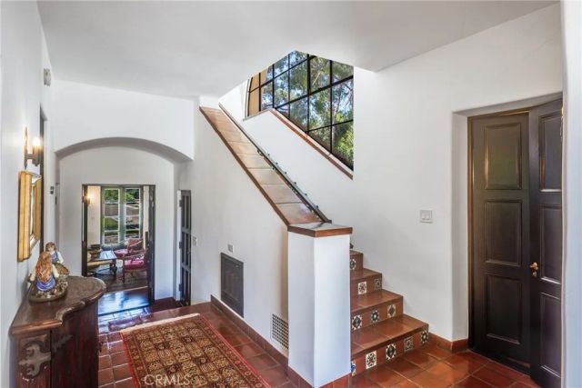 1 Peppertree Drive, Rancho Palos Verdes, CA 90275