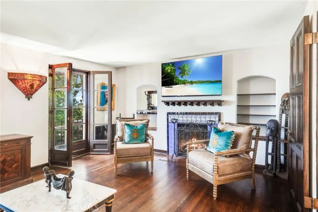 1 Peppertree Drive, Rancho Palos Verdes, CA 90275