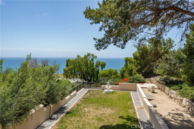 1 Peppertree Drive, Rancho Palos Verdes, CA 90275