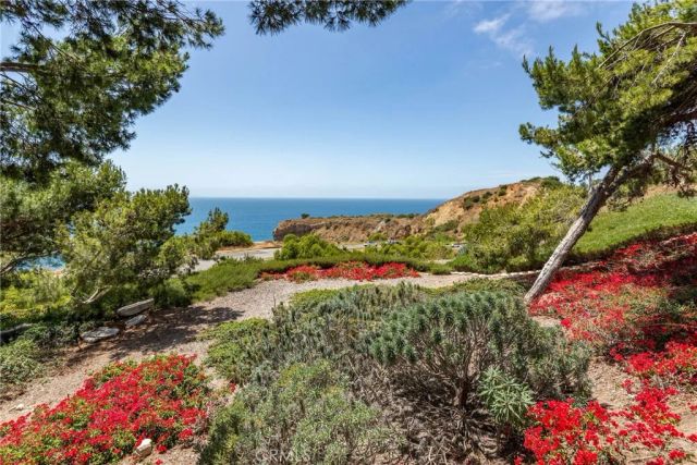 1 Peppertree Drive, Rancho Palos Verdes, CA 90275