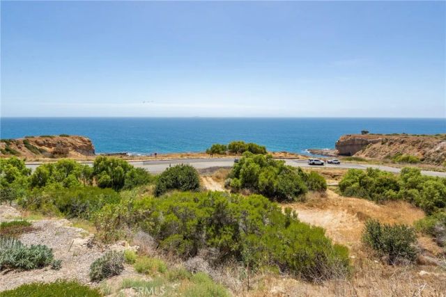 1 Peppertree Drive, Rancho Palos Verdes, CA 90275