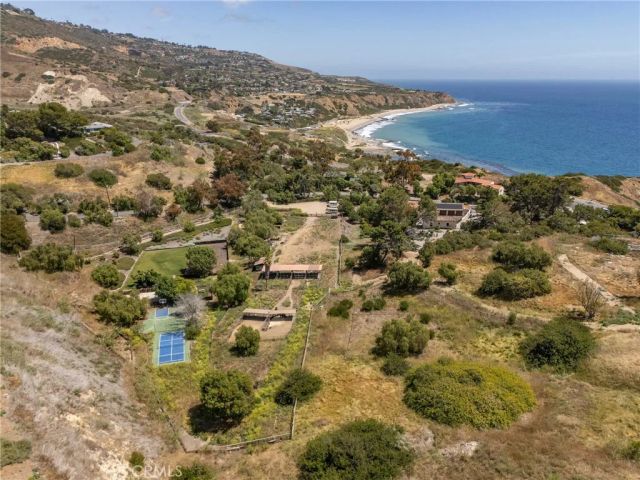 1 Peppertree Drive, Rancho Palos Verdes, CA 90275