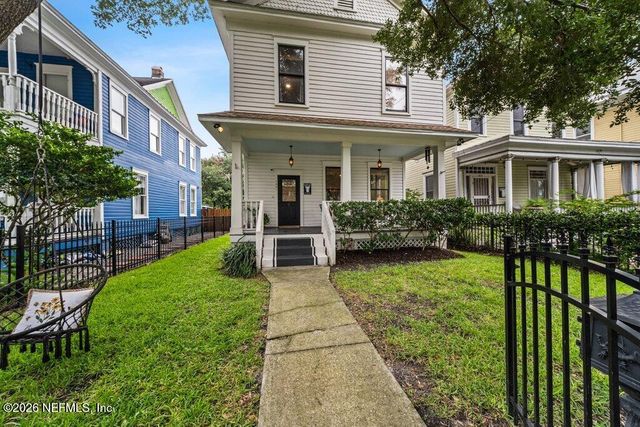 1421 N MARKET Street N, Jacksonville, FL 32206