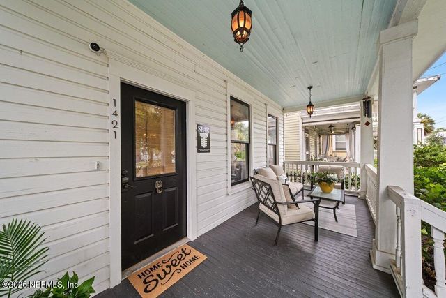 1421 N MARKET Street N, Jacksonville, FL 32206