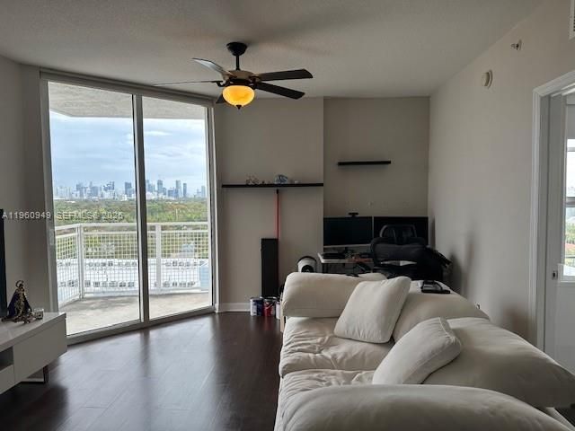2600 SW 27th Ave 908, Miami, FL 33133