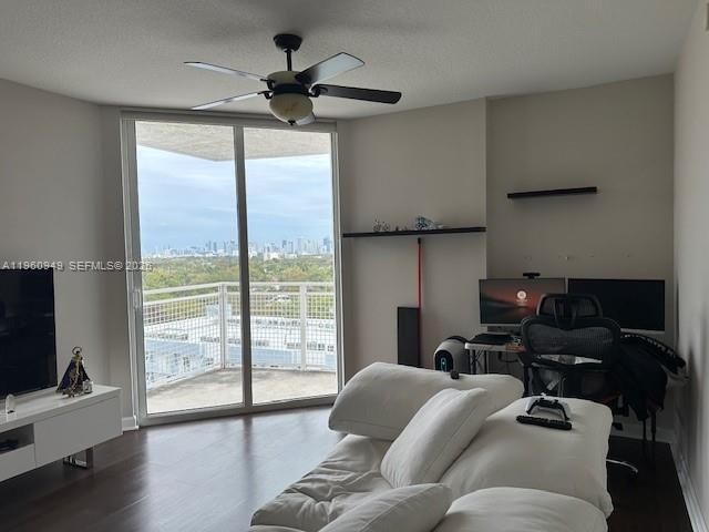 2600 SW 27th Ave 908, Miami, FL 33133