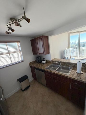 2600 SW 27th Ave 908, Miami, FL 33133