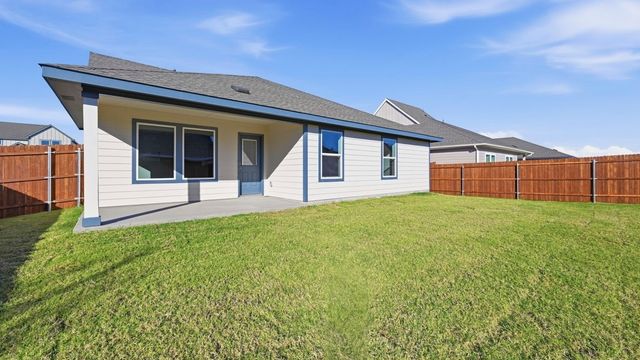 729 Lantana Lane, Pilot Point, TX 76258