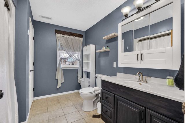 322 Sullivan Drive, Colona, IL 61241