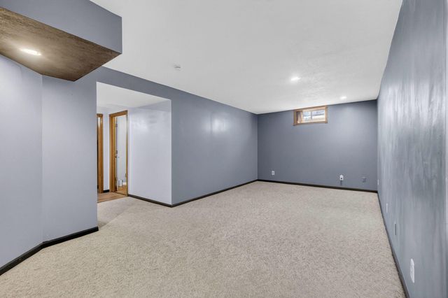 322 Sullivan Drive, Colona, IL 61241