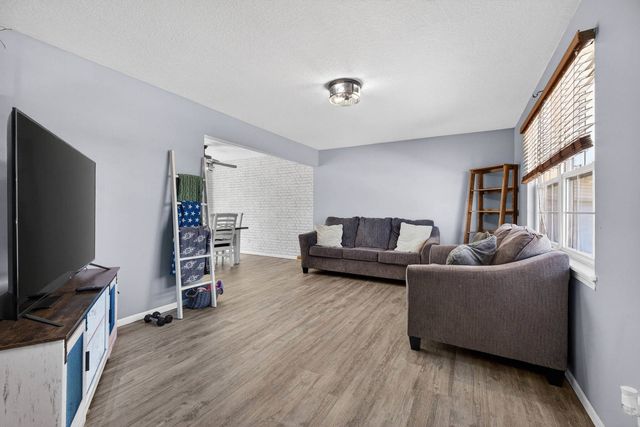 322 Sullivan Drive, Colona, IL 61241