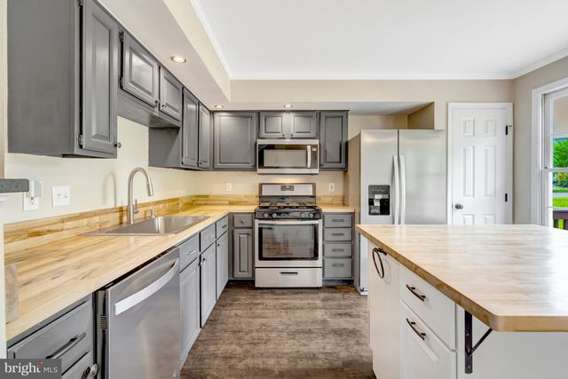 9777 MOCK ORANGE CT, Manassas, VA 20110