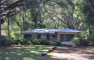 2703 NW 2ND AVENUE, Gainesville, FL 32607