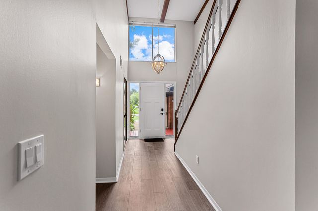 2260 Bordeaux Street, West Bloomfield Twp, MI 48323