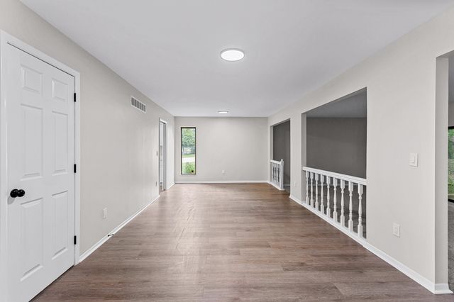 2260 Bordeaux Street, West Bloomfield Twp, MI 48323
