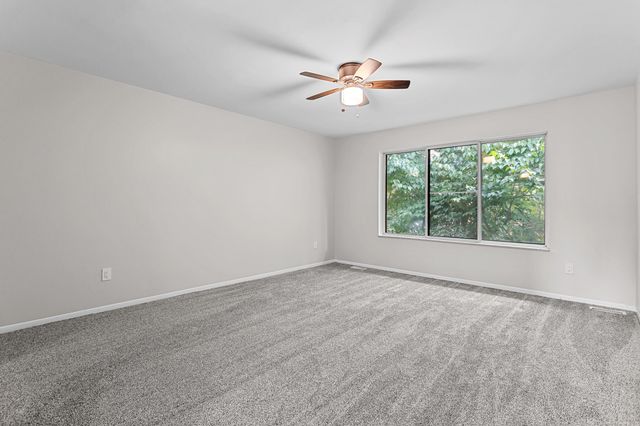 2260 Bordeaux Street, West Bloomfield Twp, MI 48323