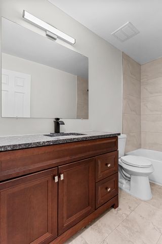 2260 Bordeaux Street, West Bloomfield Twp, MI 48323