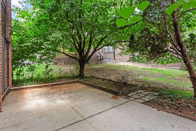 2260 Bordeaux Street, West Bloomfield Twp, MI 48323