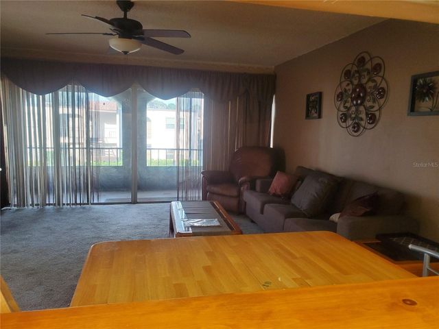 7701 STARKEY ROAD 316, Seminole, FL 33777