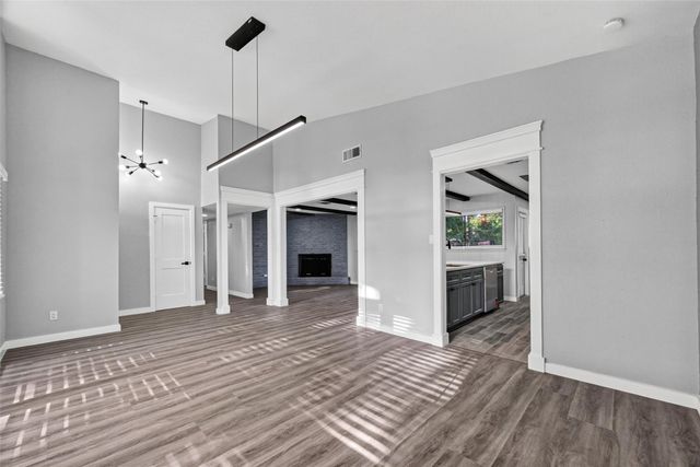 11619 Possum Hollow Lane, Houston, TX 77065