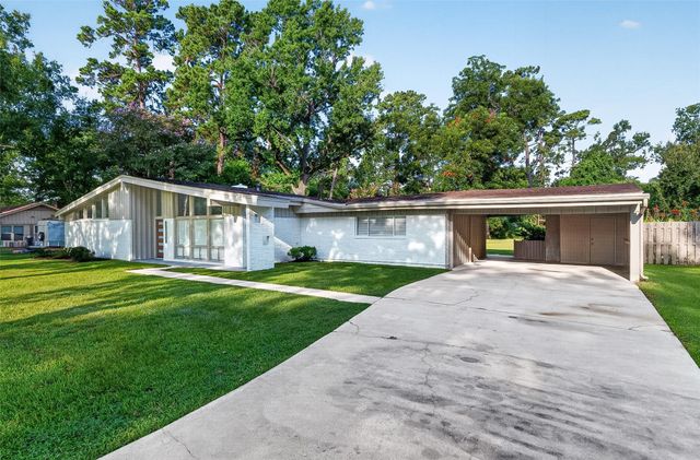 11619 Possum Hollow Lane, Houston, TX 77065