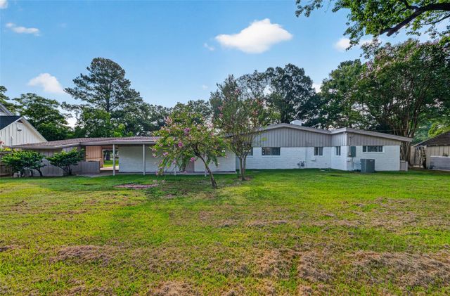 11619 Possum Hollow Lane, Houston, TX 77065