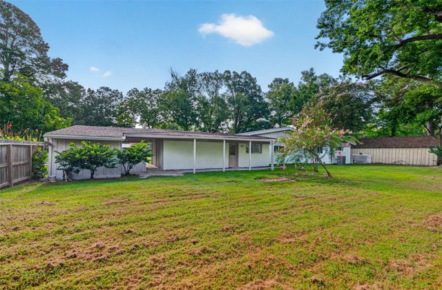 11619 Possum Hollow Lane, Houston, TX 77065