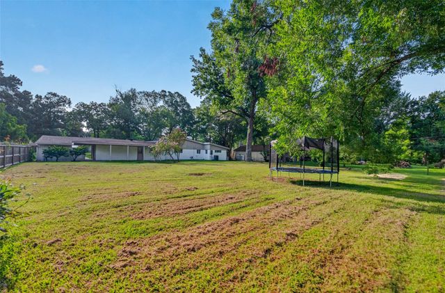 11619 Possum Hollow Lane, Houston, TX 77065